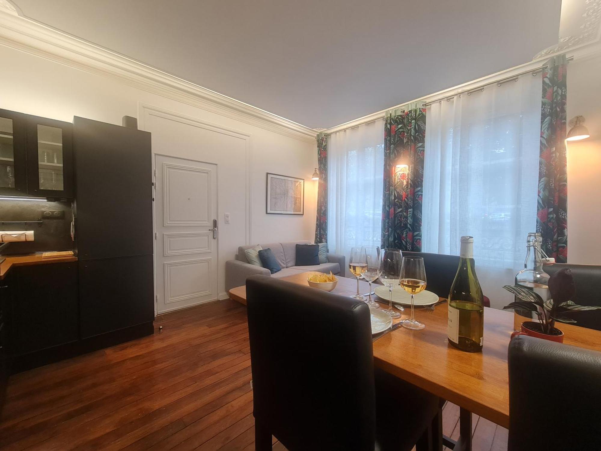 La Maison V.H., Appartements D'Hotes ทรัวส์ ภายนอก รูปภาพ