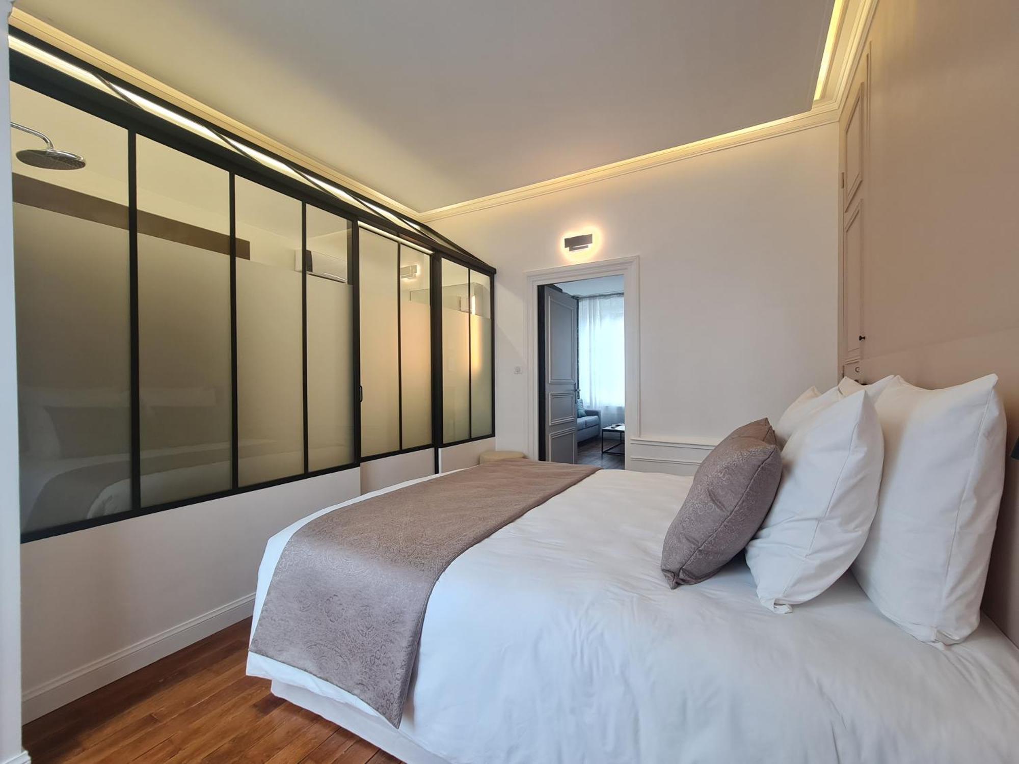 La Maison V.H., Appartements D'Hotes ทรัวส์ ภายนอก รูปภาพ