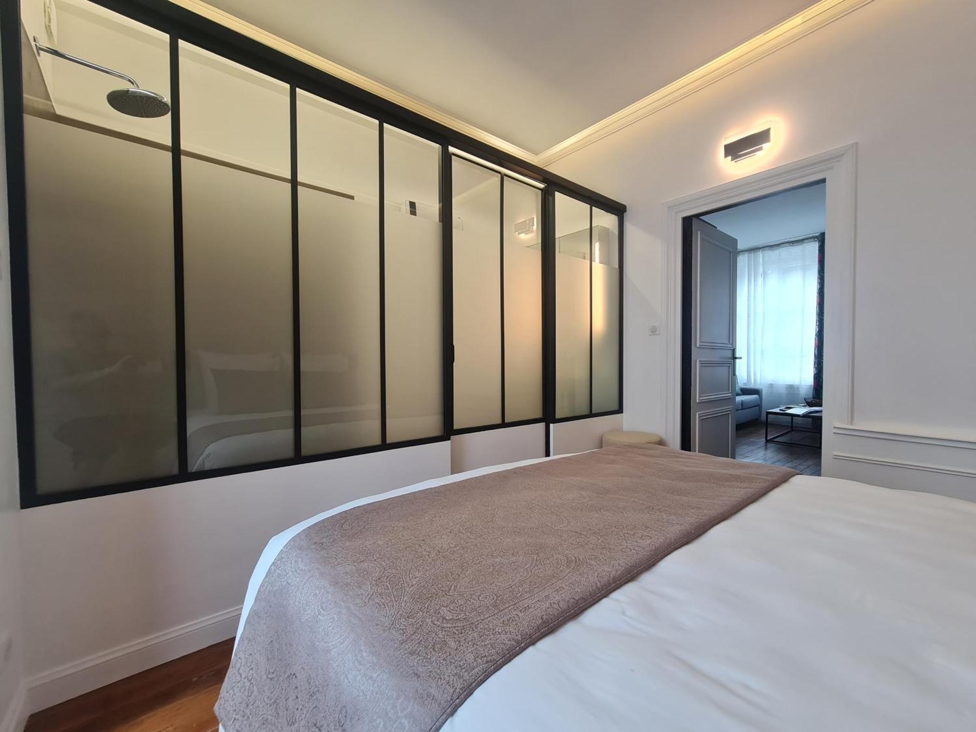 La Maison V.H., Appartements D'Hotes ทรัวส์ ภายนอก รูปภาพ