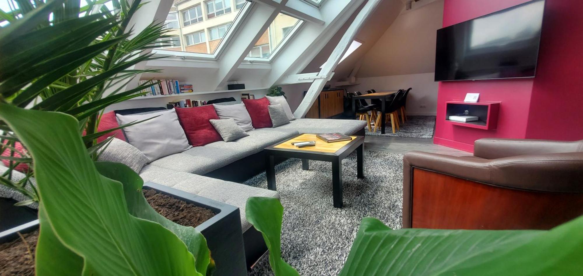La Maison V.H., Appartements D'Hotes ทรัวส์ ภายนอก รูปภาพ