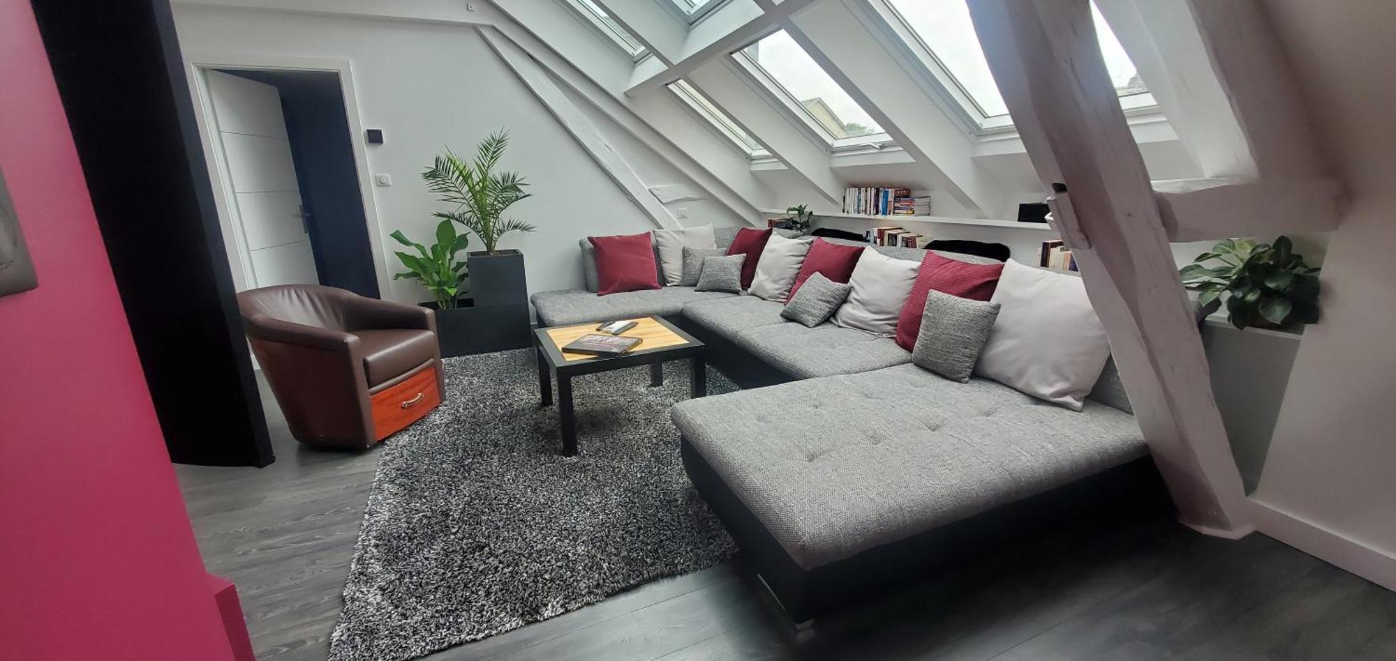 La Maison V.H., Appartements D'Hotes ทรัวส์ ภายนอก รูปภาพ